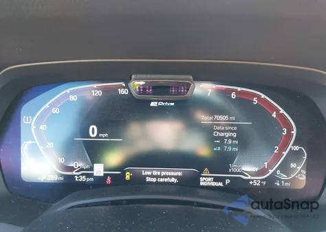 2021 BMW X5 Phev xDrive45E from USA, damaged, VIN 5UXTA6C04M9F81630